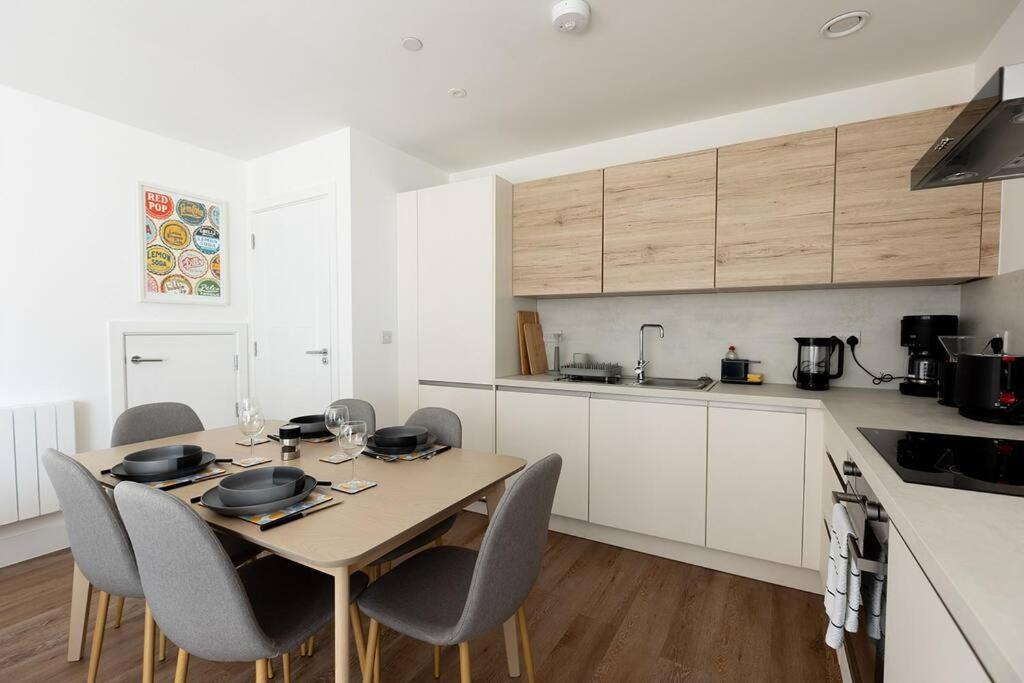 Paper Mill - Experience The City And Nature Side Of This Stay! Sheffield Eksteriør bilde