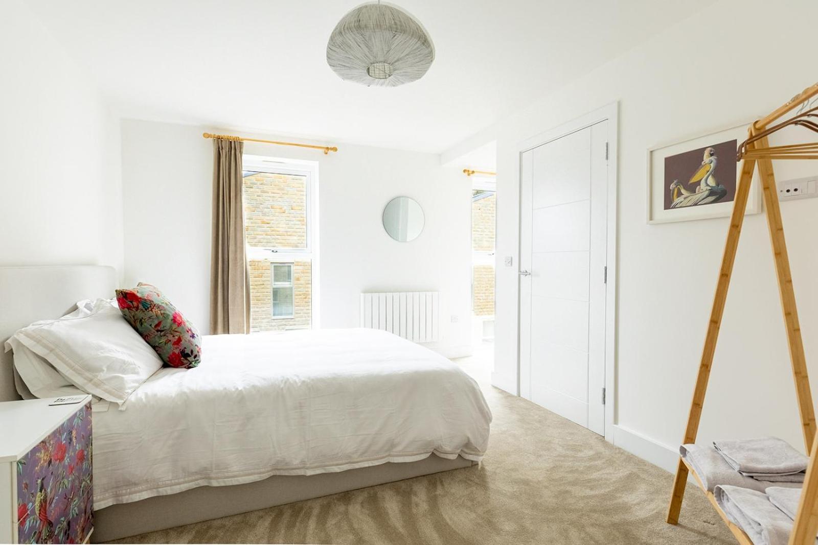 Paper Mill - Experience The City And Nature Side Of This Stay! Sheffield Eksteriør bilde